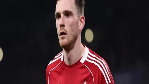 郭艾伦回忆往事：曾提前警示队友注意安全，避免贺天举受伤情况